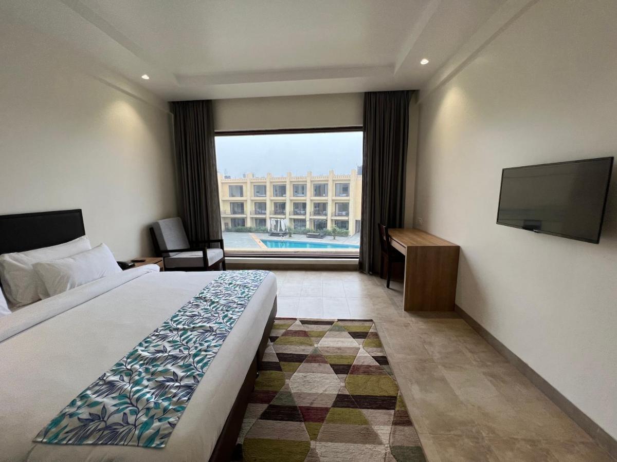 Parklane Resort Dhanbād エクステリア 写真