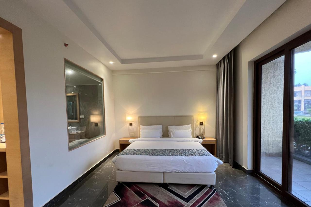 Parklane Resort Dhanbād エクステリア 写真