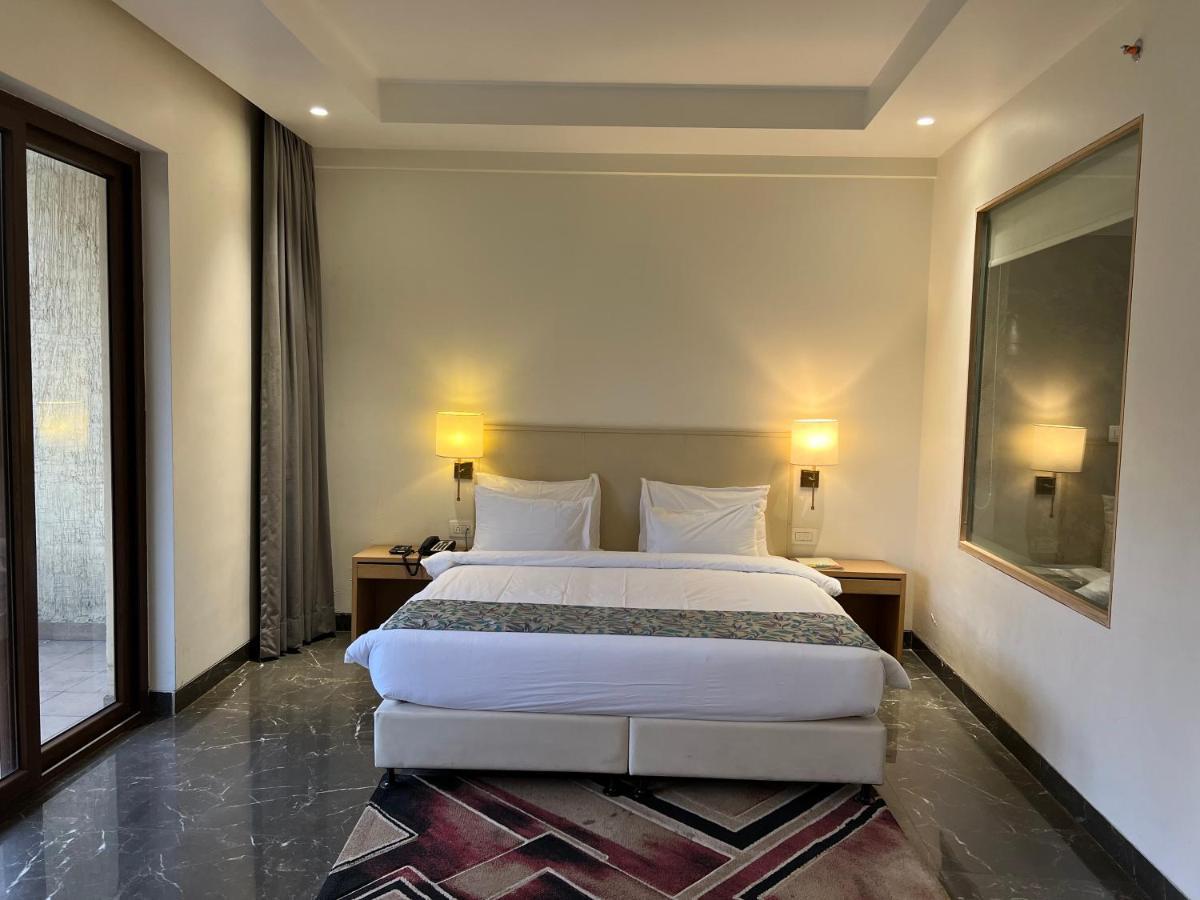 Parklane Resort Dhanbād エクステリア 写真